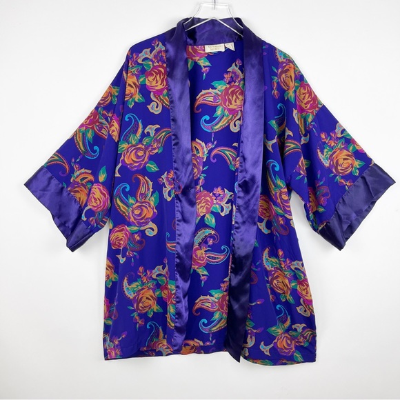 Vintage Victorias Secret Gold Tag Label Purple Floral Open Front Robe - Picture 1 of 6